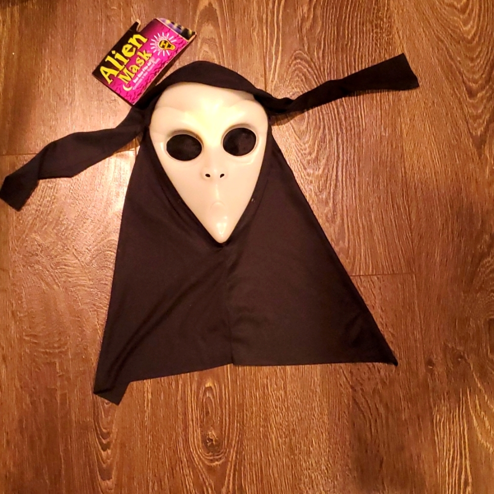 Easter Unlimited Mask Fun World Div. Alien Ghostface Glow In The Dark Halloween